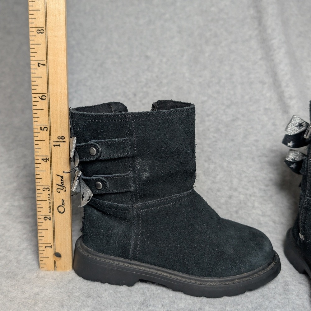 UGG Boots Toddler 8 Black Zip Silver Star Bow - Picture 3 of 13